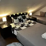 公寓 Cozy 3 Story House In Old Town
