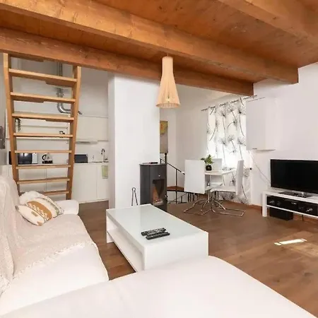 Cozy 3 Story House In Old Town * Tallinn