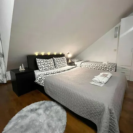 Lejlighed Cozy 3 Story House In Old Town *