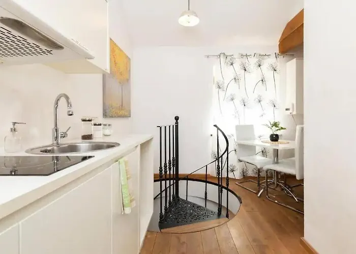 Cozy 3 Story House In Old Town Lejlighed *