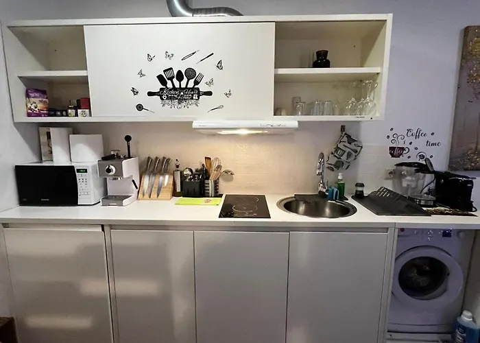 Cozy 3 Story House In Old Town شقة تالين