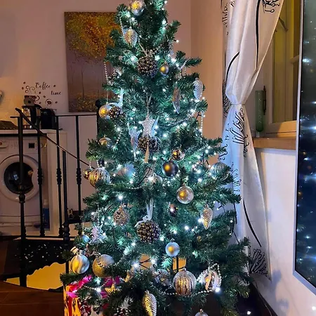 Appartement Cozy 3 Story House In Old Town